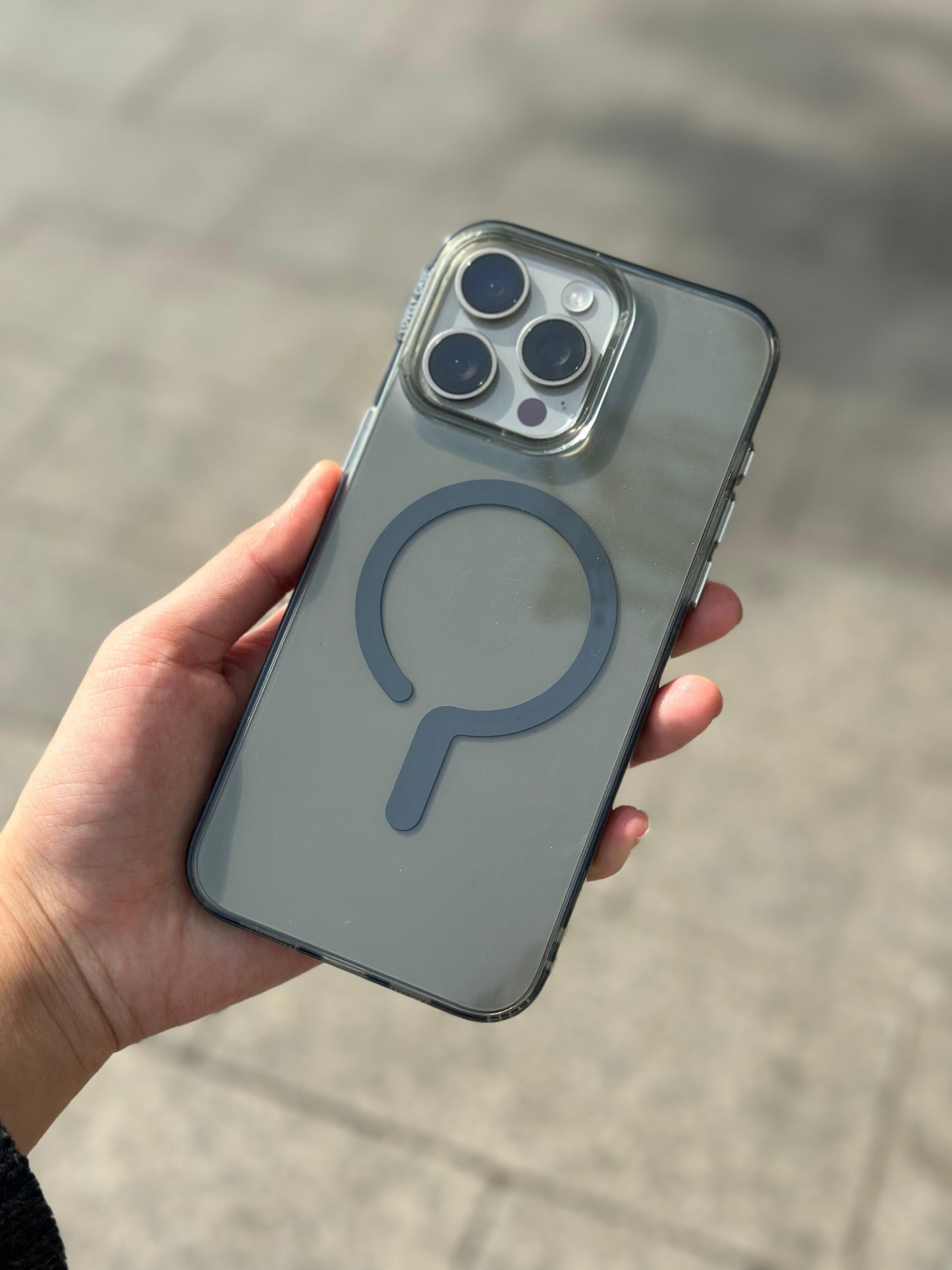 Comie Case